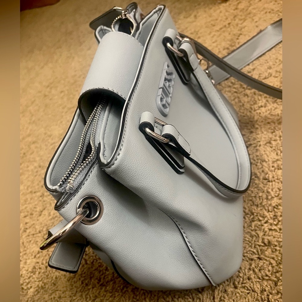 NEW BLUE GUESS PURSE